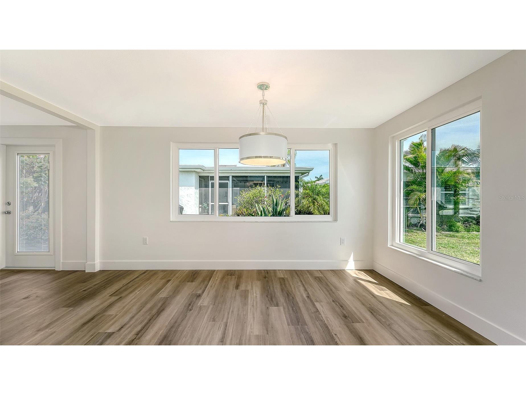 711 Spanish Drive S Longboat Key FL 34228 A4693392 image14