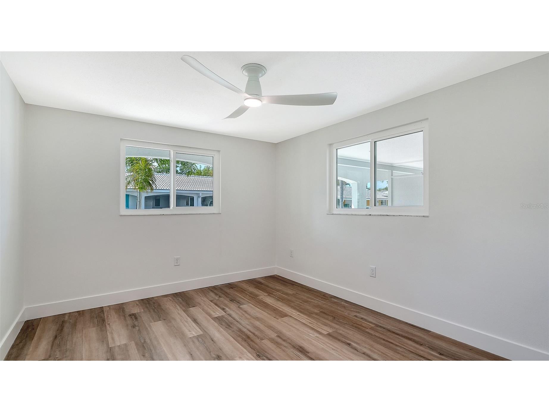 711 Spanish Drive S Longboat Key FL 34228 A4693392 image25