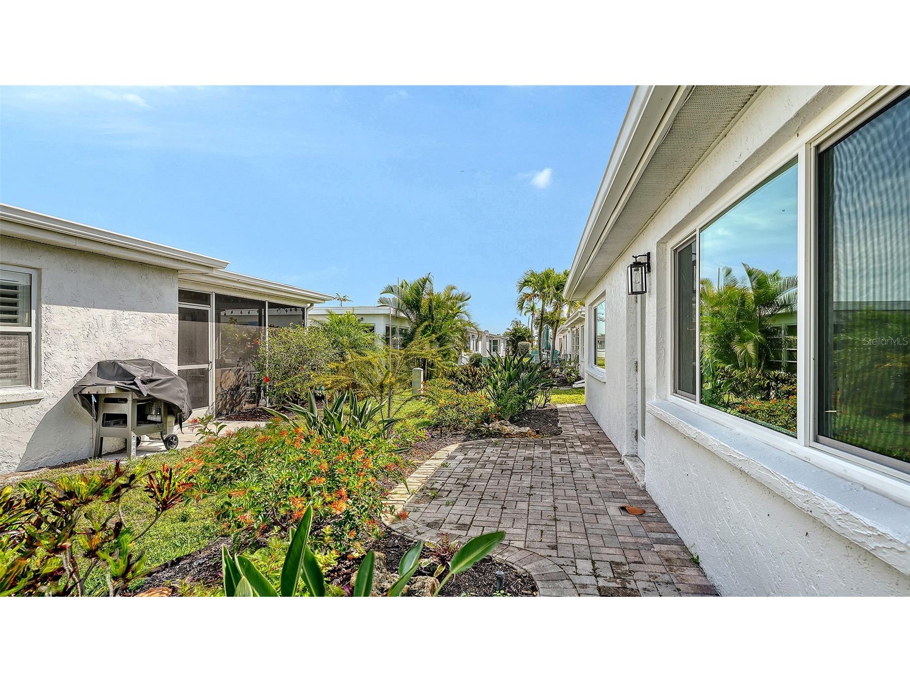 711 Spanish Drive S Longboat Key FL 34228 A4693392 image34
