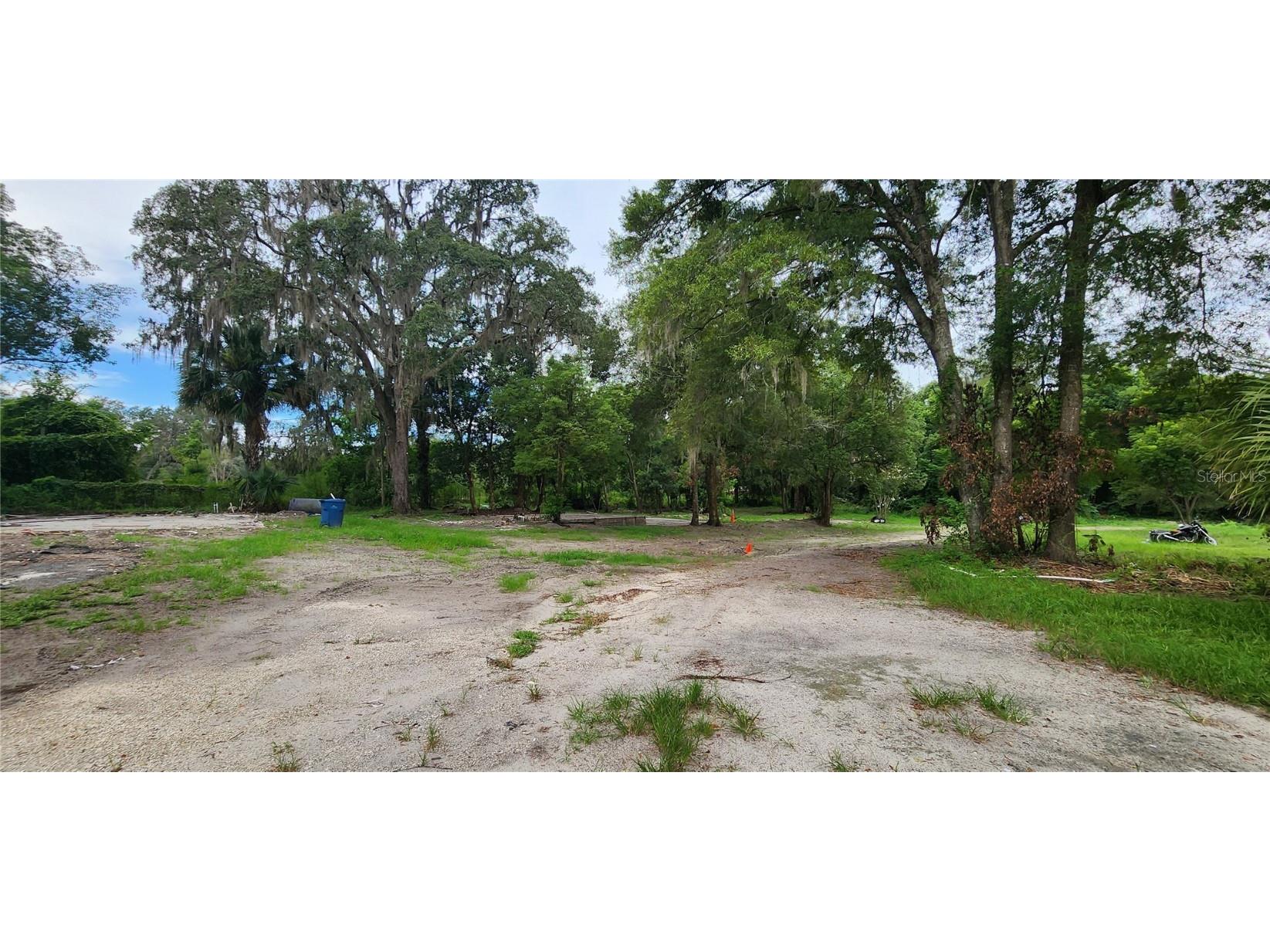 711 Sunset Avenue Orange City FL 32763 V4944581 image8