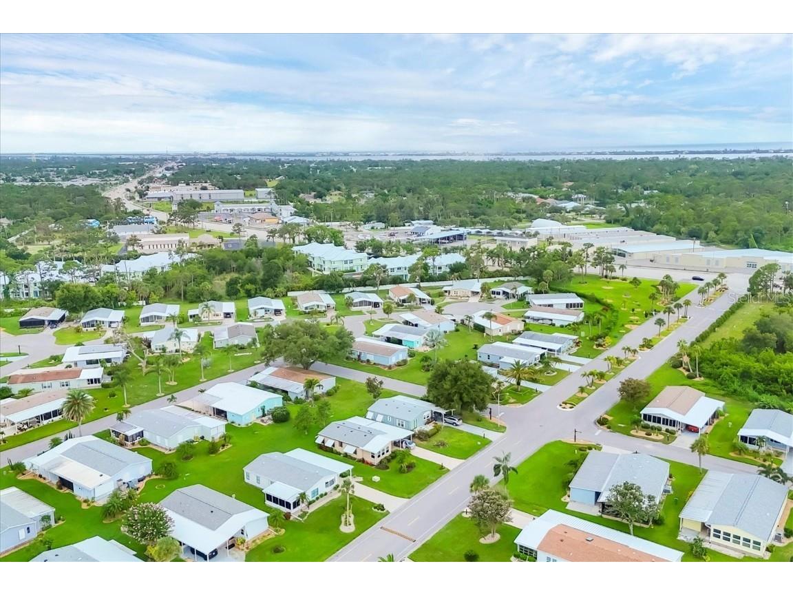 711 Tangerine Woods Boulevard Englewood FL 34223 D6143076 image1