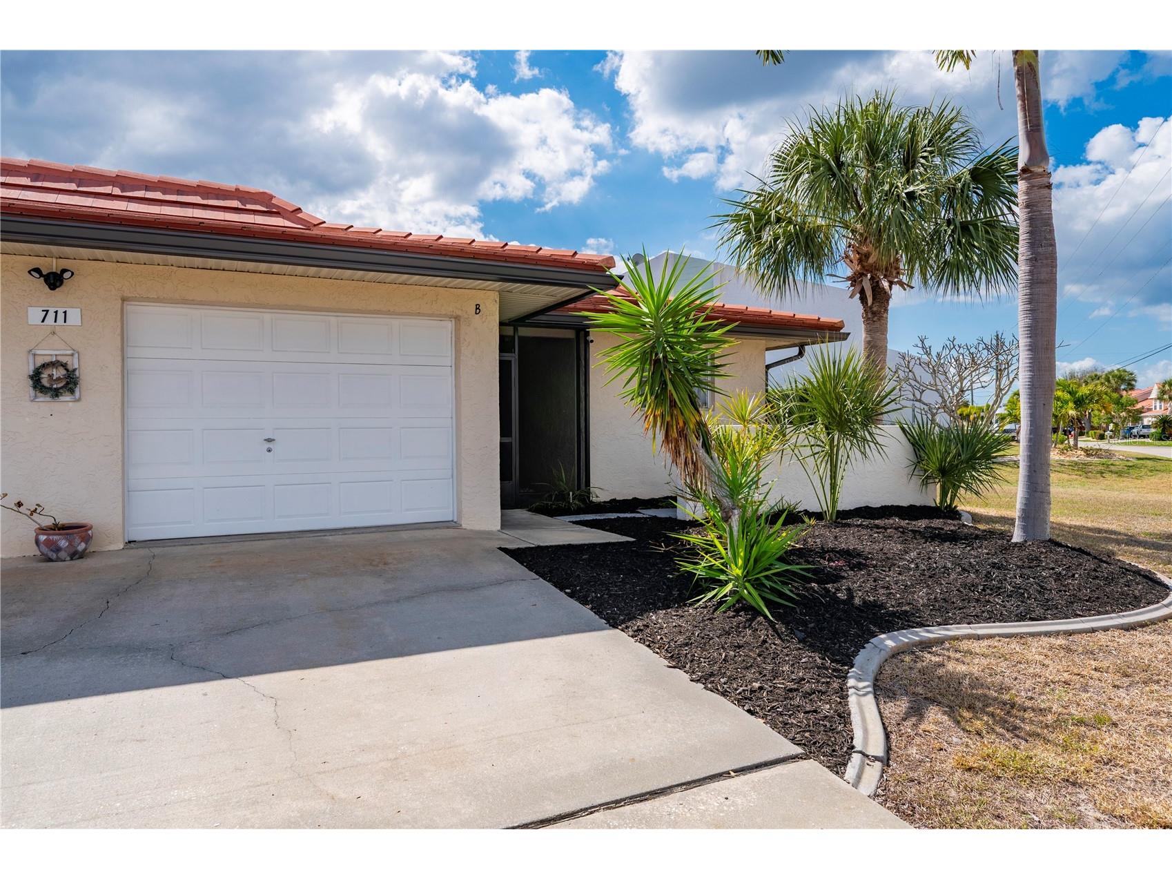 711 Via Tripoli Punta Gorda FL 33950 C7522232 image6