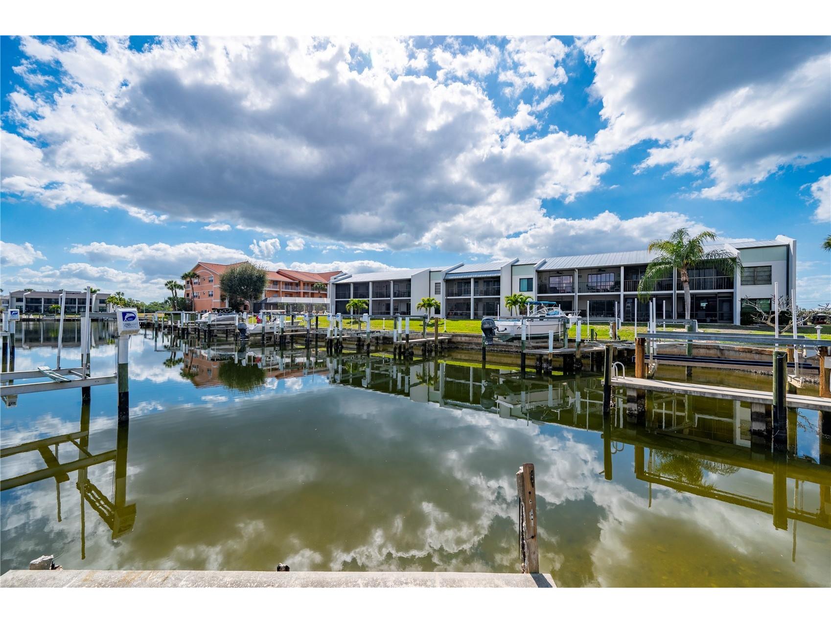 711 Via Tripoli Punta Gorda FL 33950 C7522232 image64