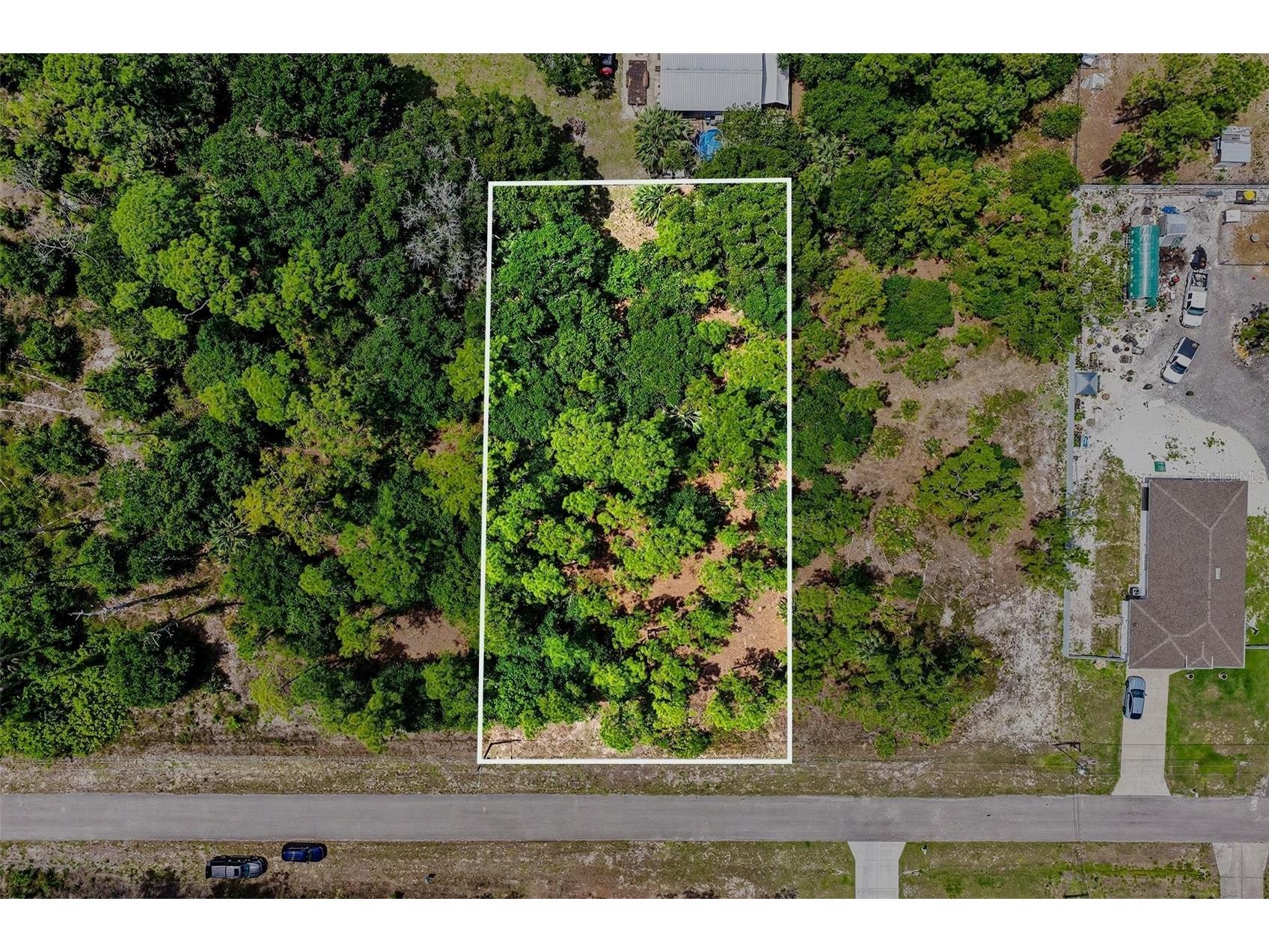 711 Wellington Avenue Lehigh Acres FL 33972 V4948530 image2