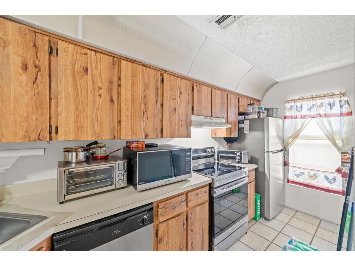 7110 Barclay Avenue #B Spring Hill FL 34609 W7880885 image12