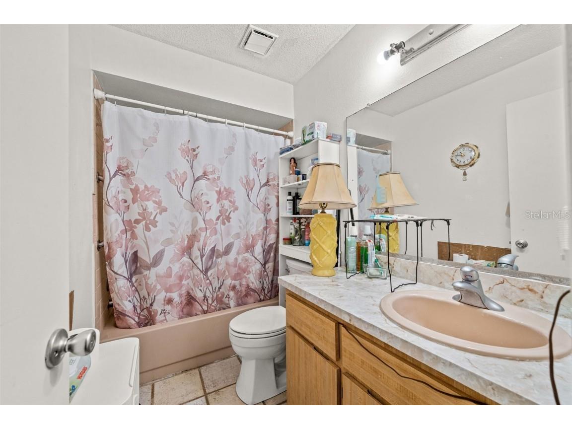 7110 Barclay Avenue #B Spring Hill FL 34609 W7880885 image15