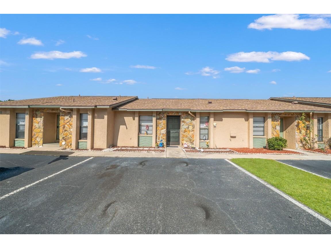 7110 Barclay Avenue #B Spring Hill FL 34609 W7880885 image2