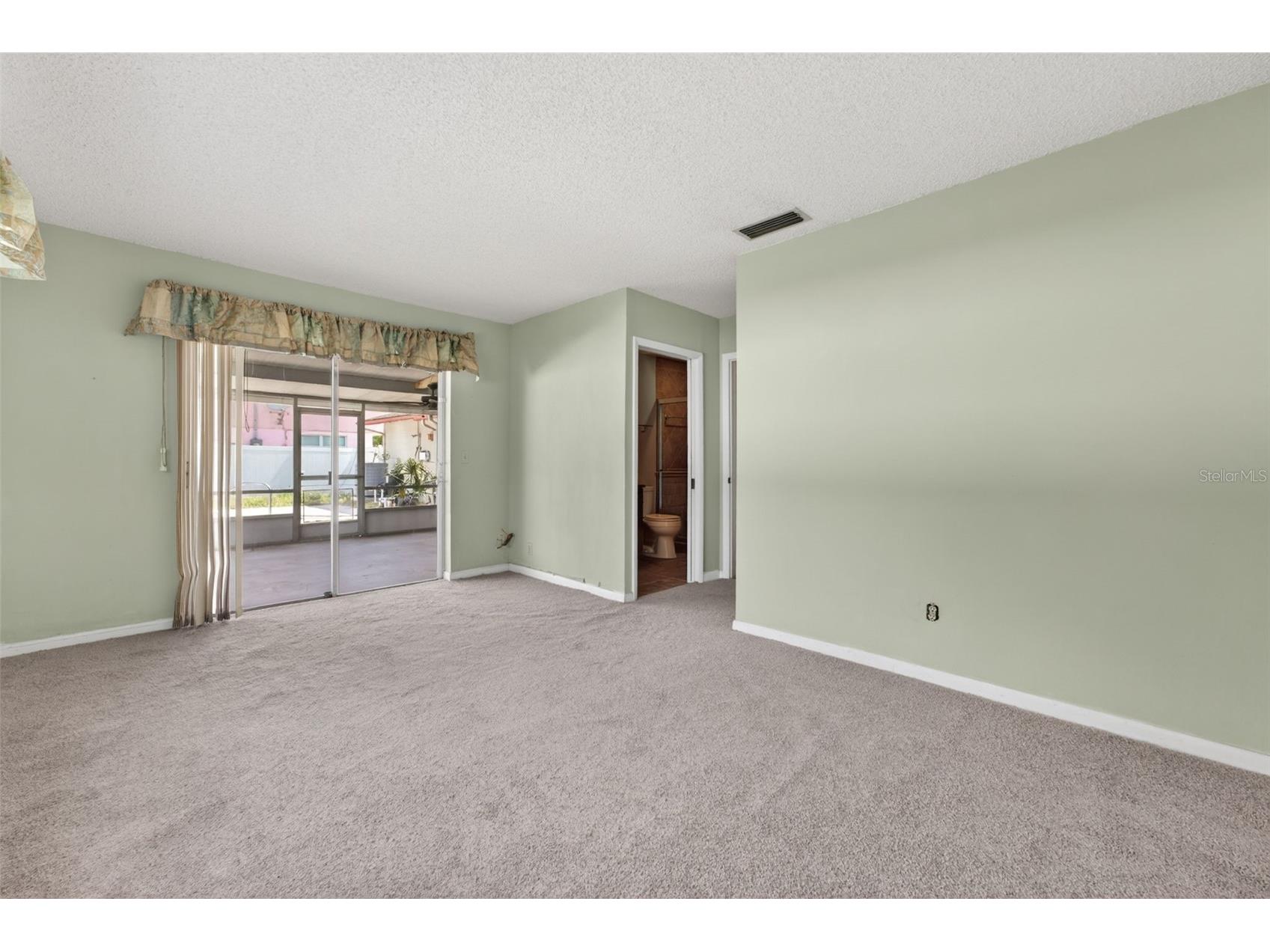7110 Mintwood Court Tampa FL 33615 TB8514814 image19