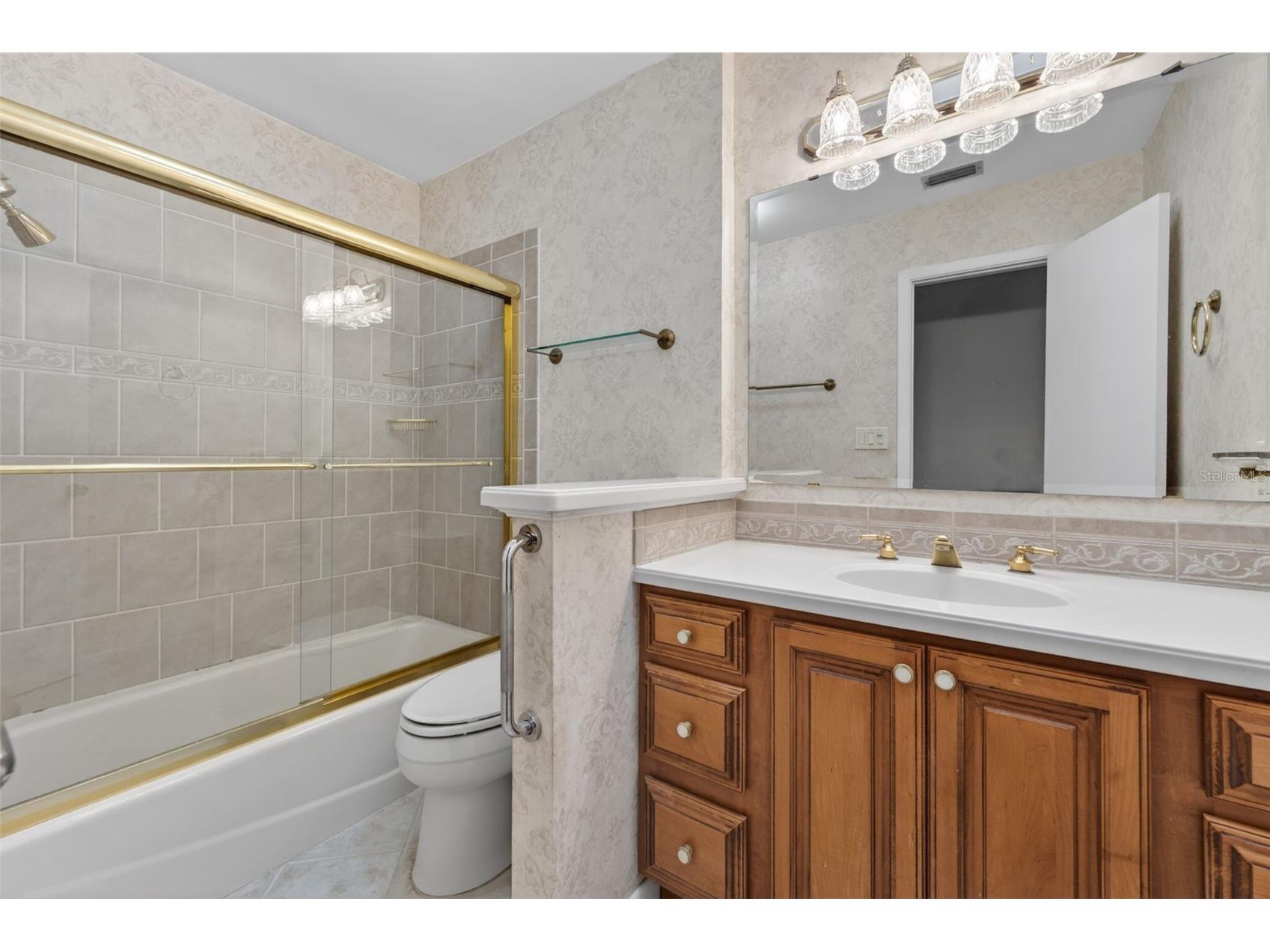 7110 Mintwood Court Tampa FL 33615 TB8514814 image25