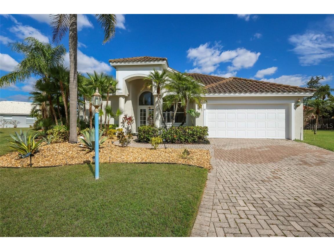 7111 41st Lane E Sarasota FL 34243 A4671341 image2