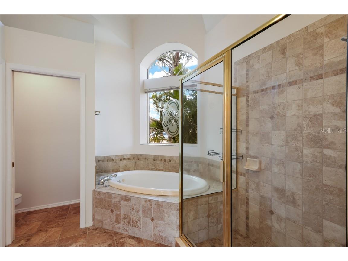 7111 41st Lane E Sarasota FL 34243 A4671341 image20