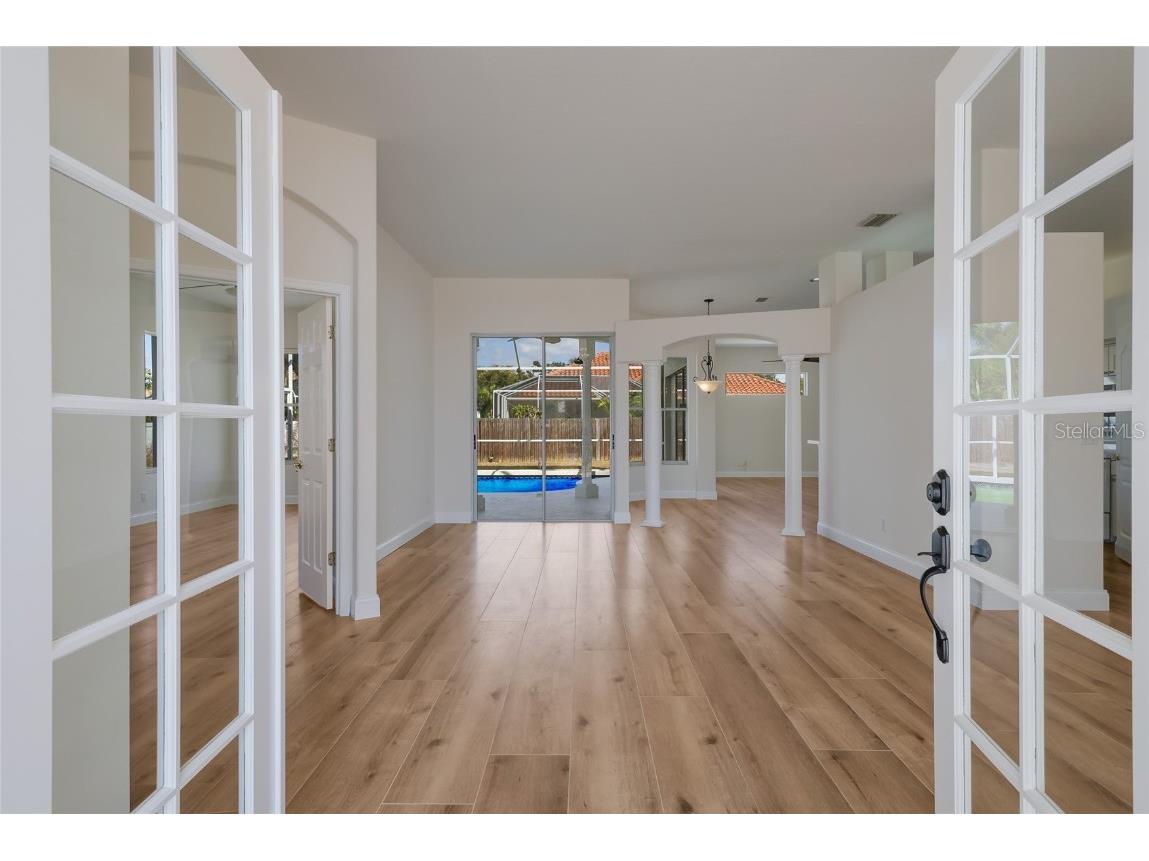 7111 41st Lane E Sarasota FL 34243 A4671341 image4