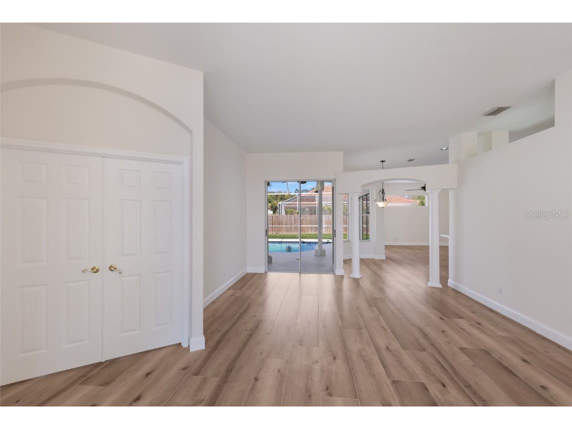 7111 41st Lane E Sarasota FL 34243 A4671341 image7