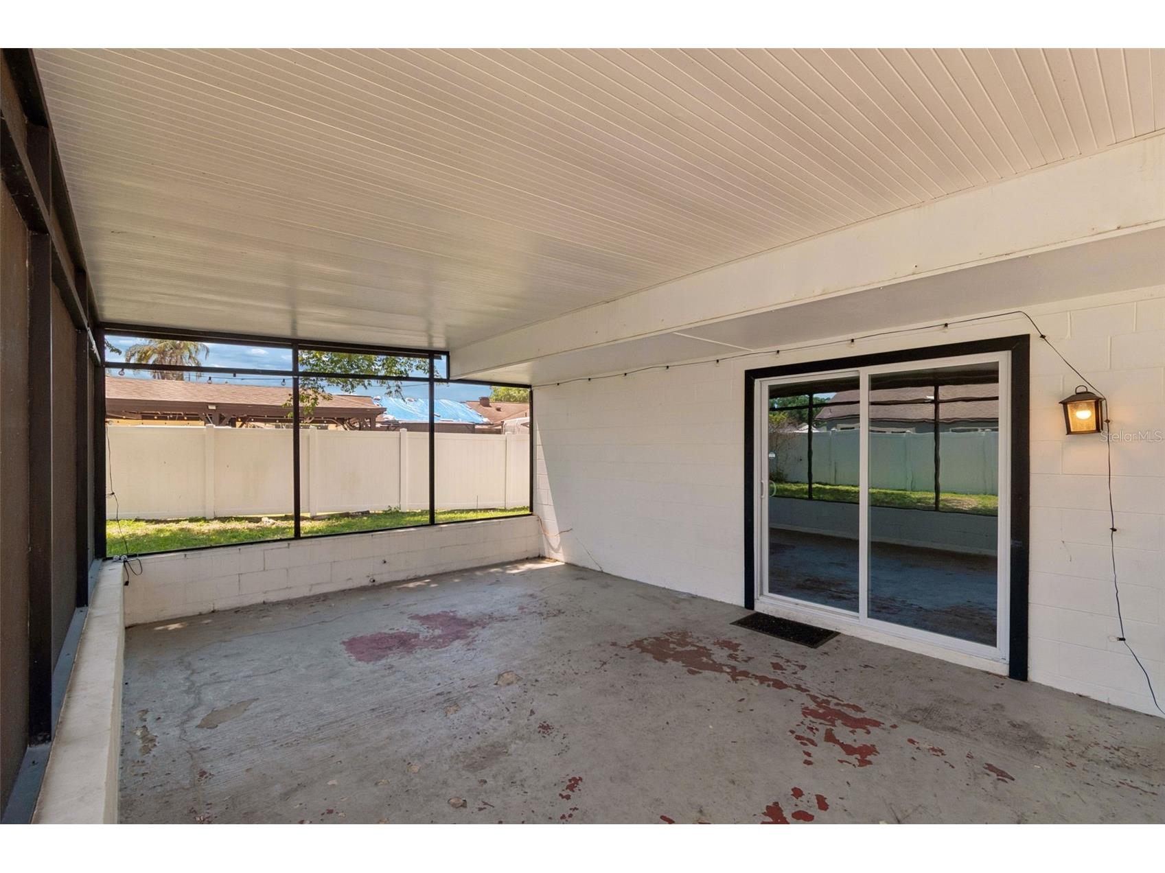 7111 Gateway Court Tampa FL 33615 TB8499685 image54