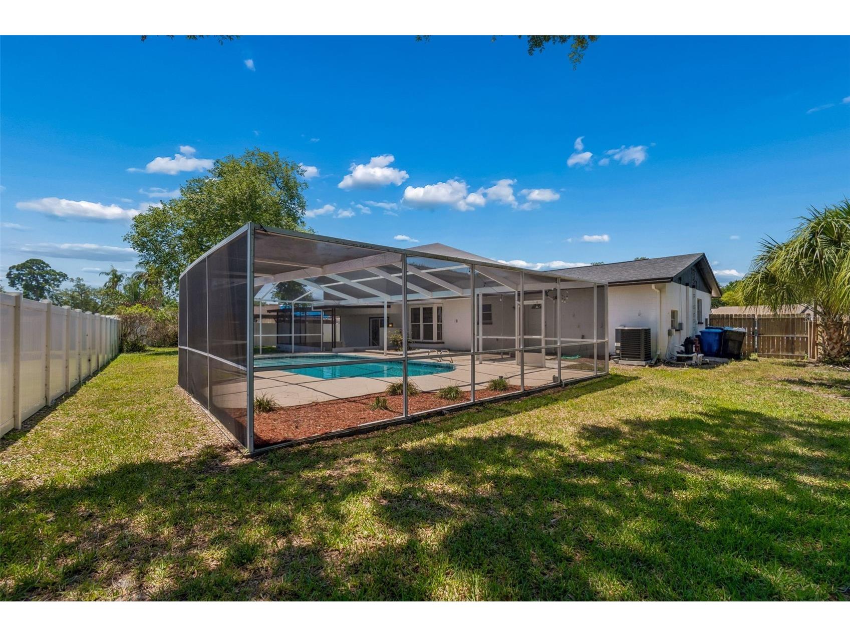 7111 Gateway Court Tampa FL 33615 TB8499685 image63