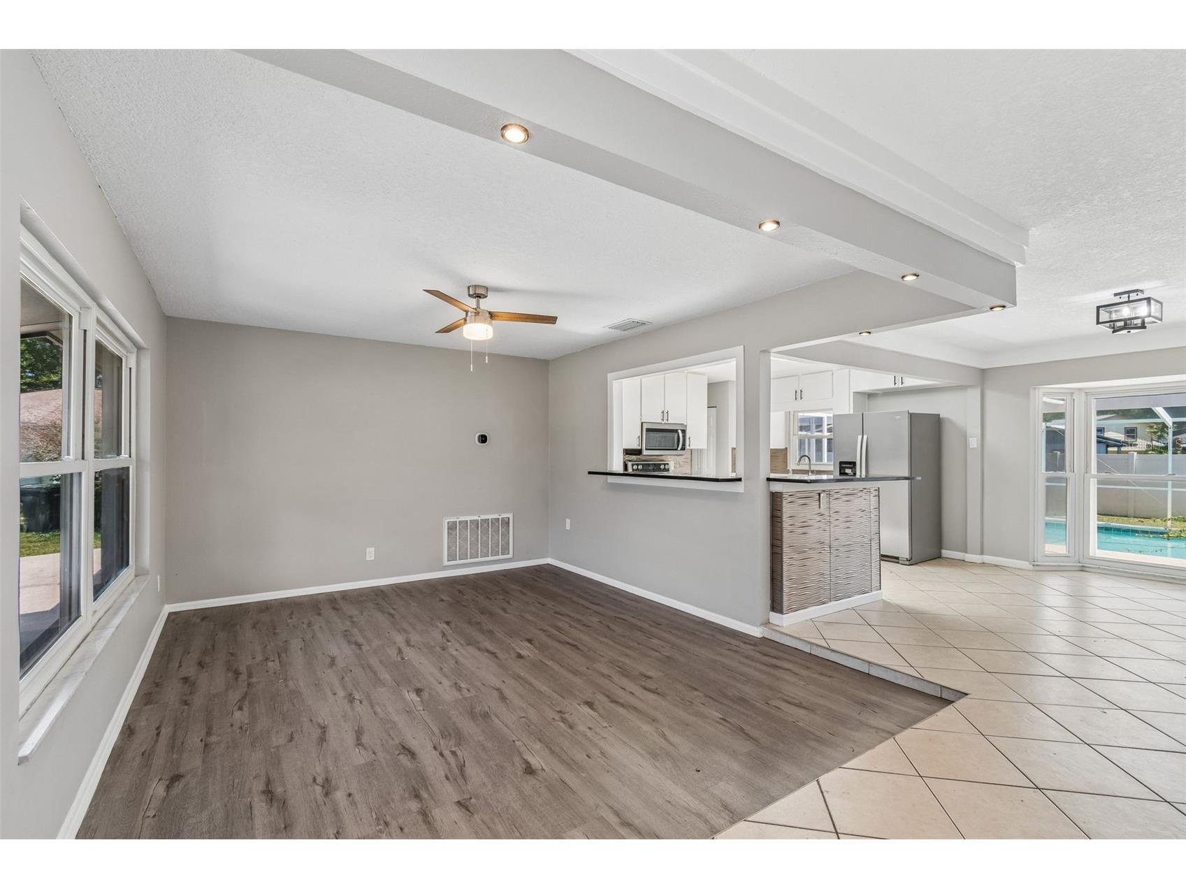 7111 Gateway Court Tampa FL 33615 TB8499685 image9