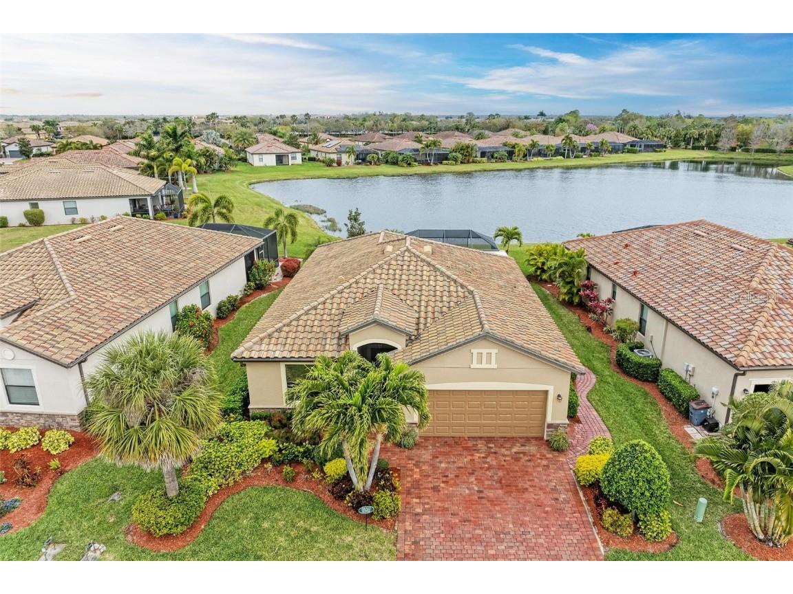 7111 Marsh View Terrace Bradenton FL 34212 A4601062 image1