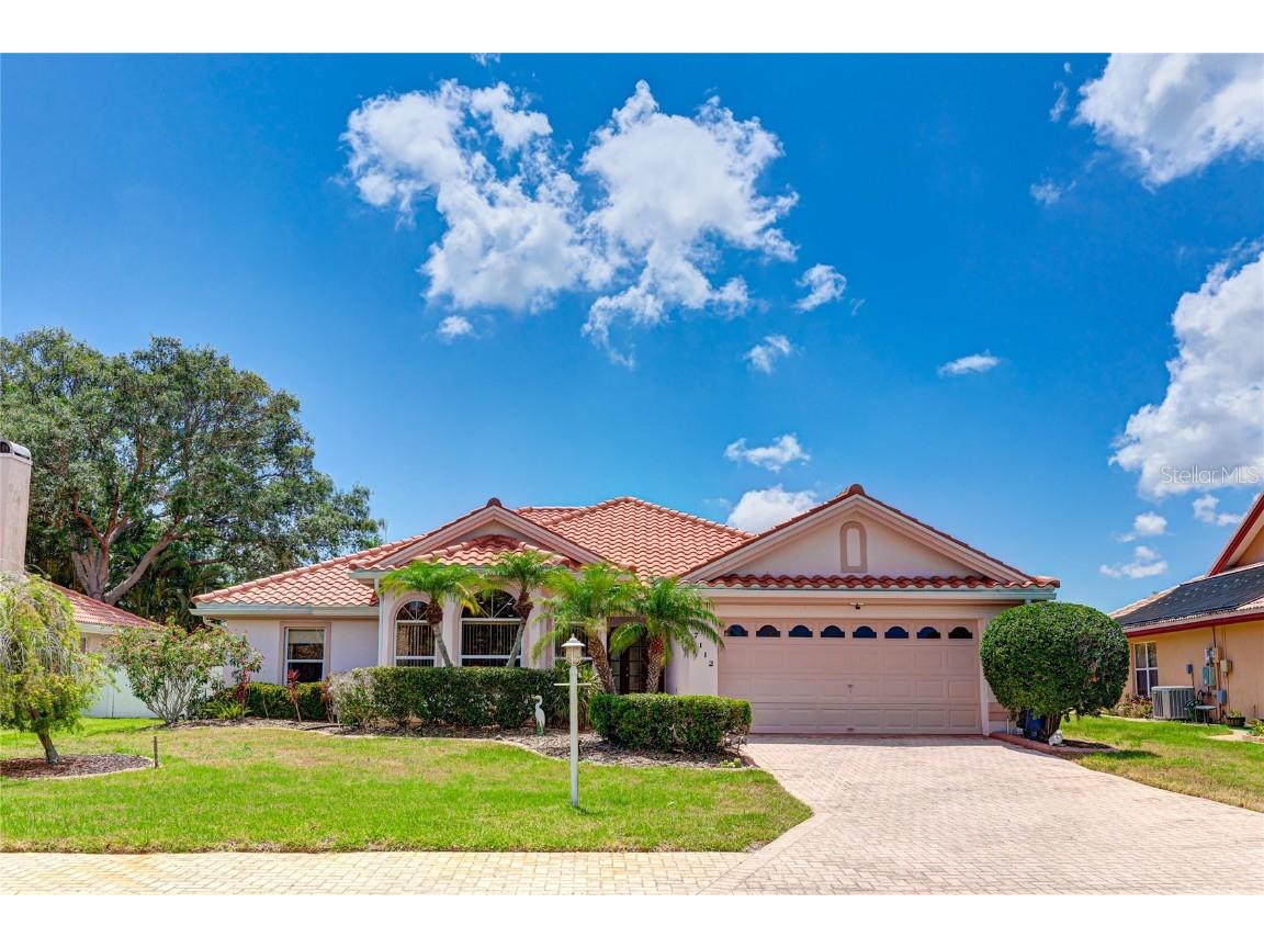 7112 39th Lane E Sarasota FL 34243 A4612838 image1