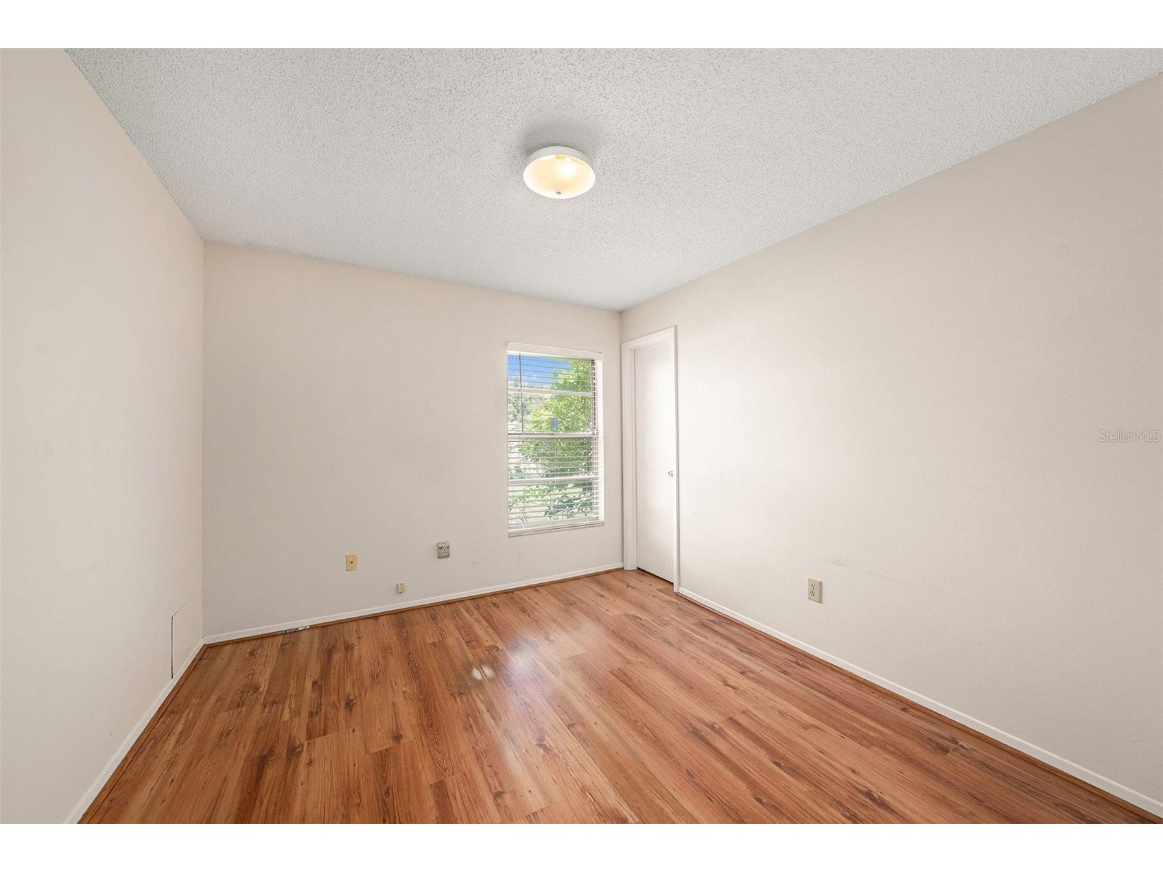 7112 Hollowell Drive Tampa FL 33634 TB8486682 image19