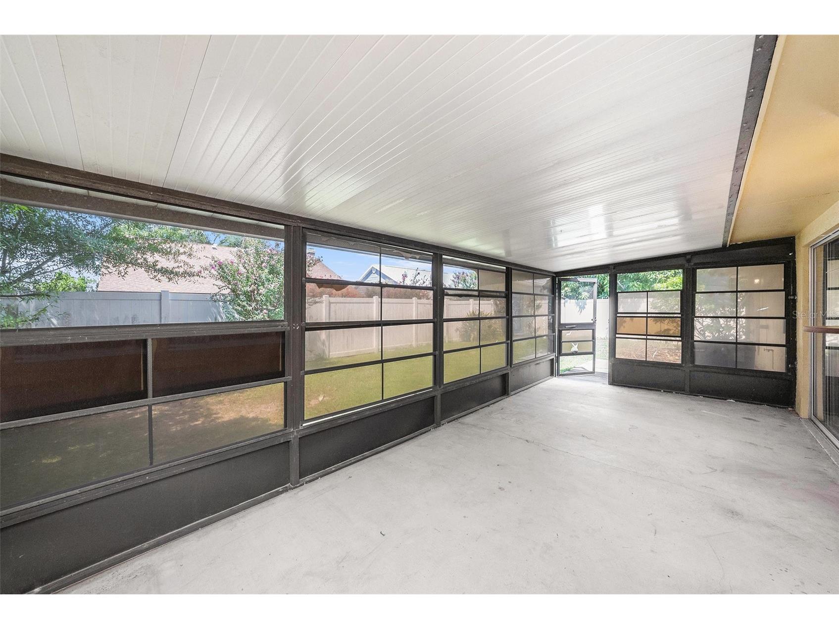 7112 Hollowell Drive Tampa FL 33634 TB8486682 image22