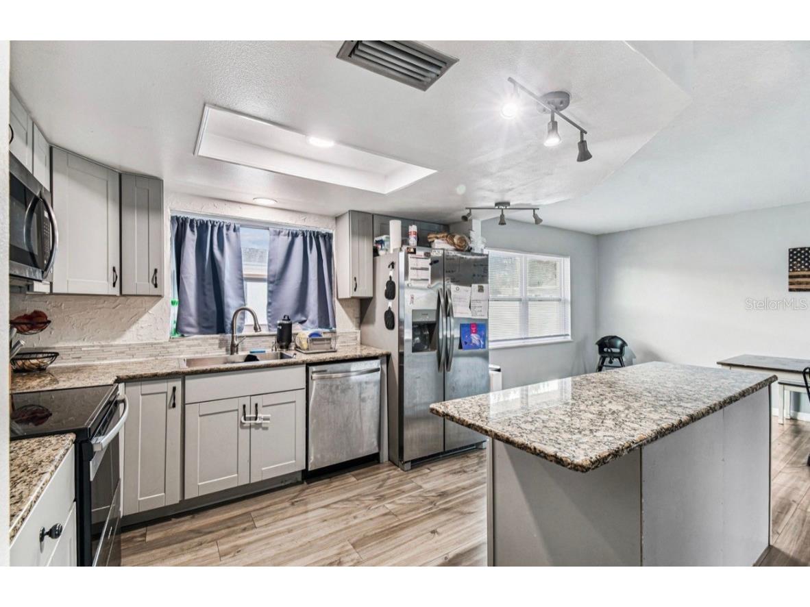 7112 Vista Way Port Richey FL 34668 W7881381 image18