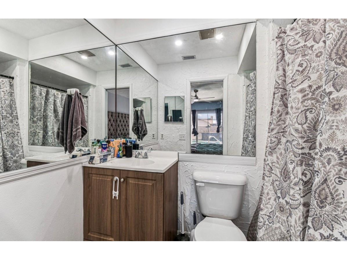 7112 Vista Way Port Richey FL 34668 W7881381 image41