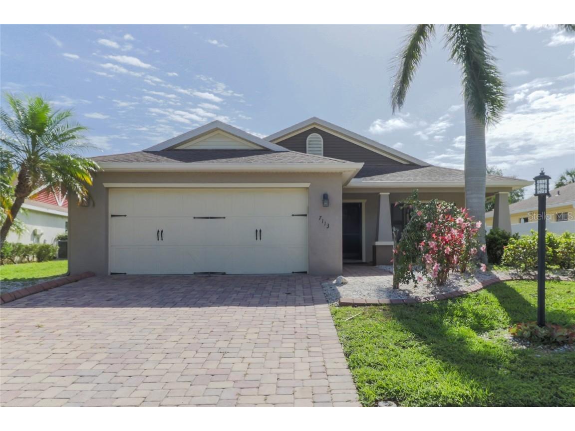 7113 35th Lane E Sarasota FL 34243 A4568067 image1