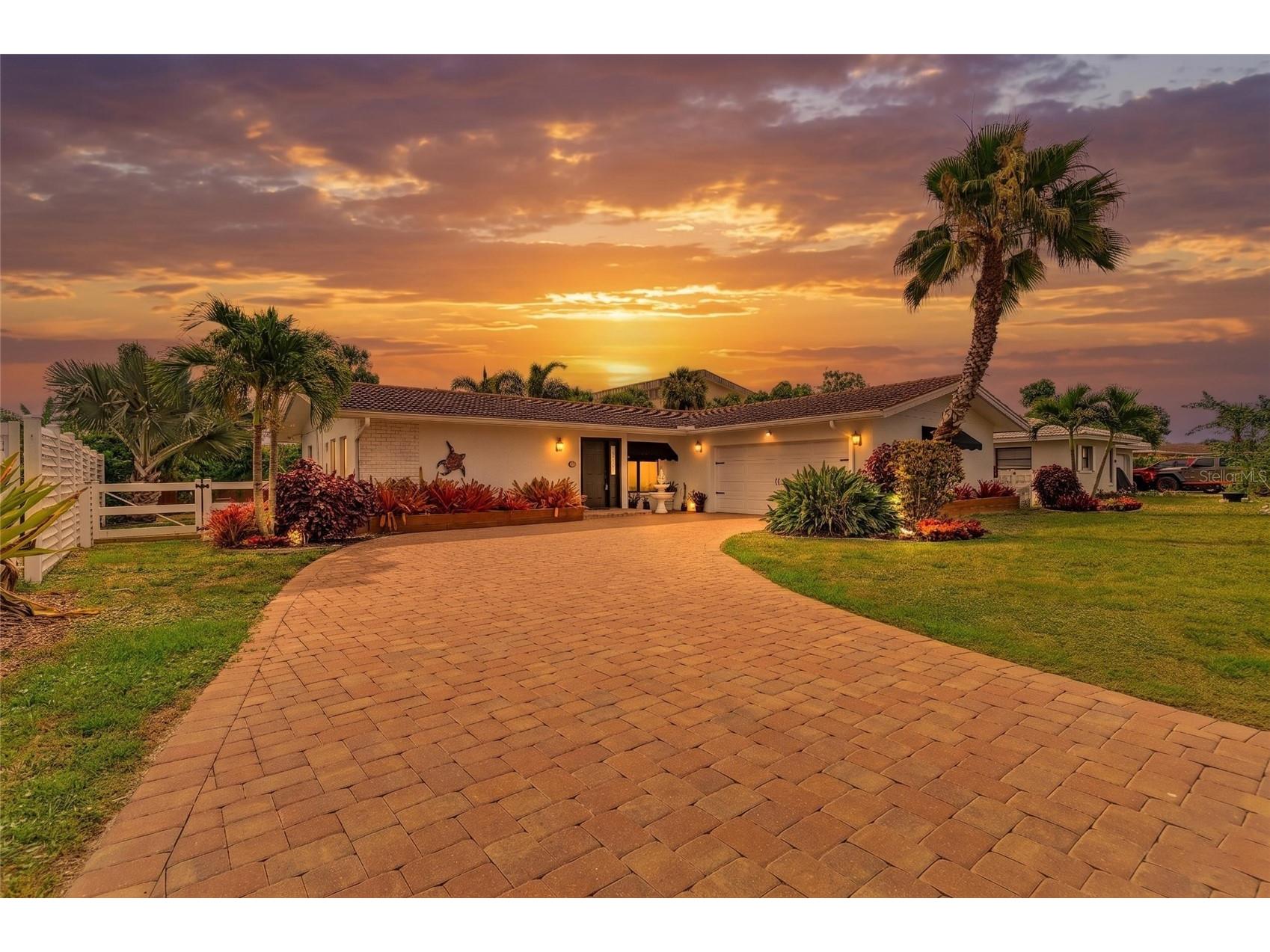 7113 Antigua Place Sarasota FL 34231 A4693104 image1