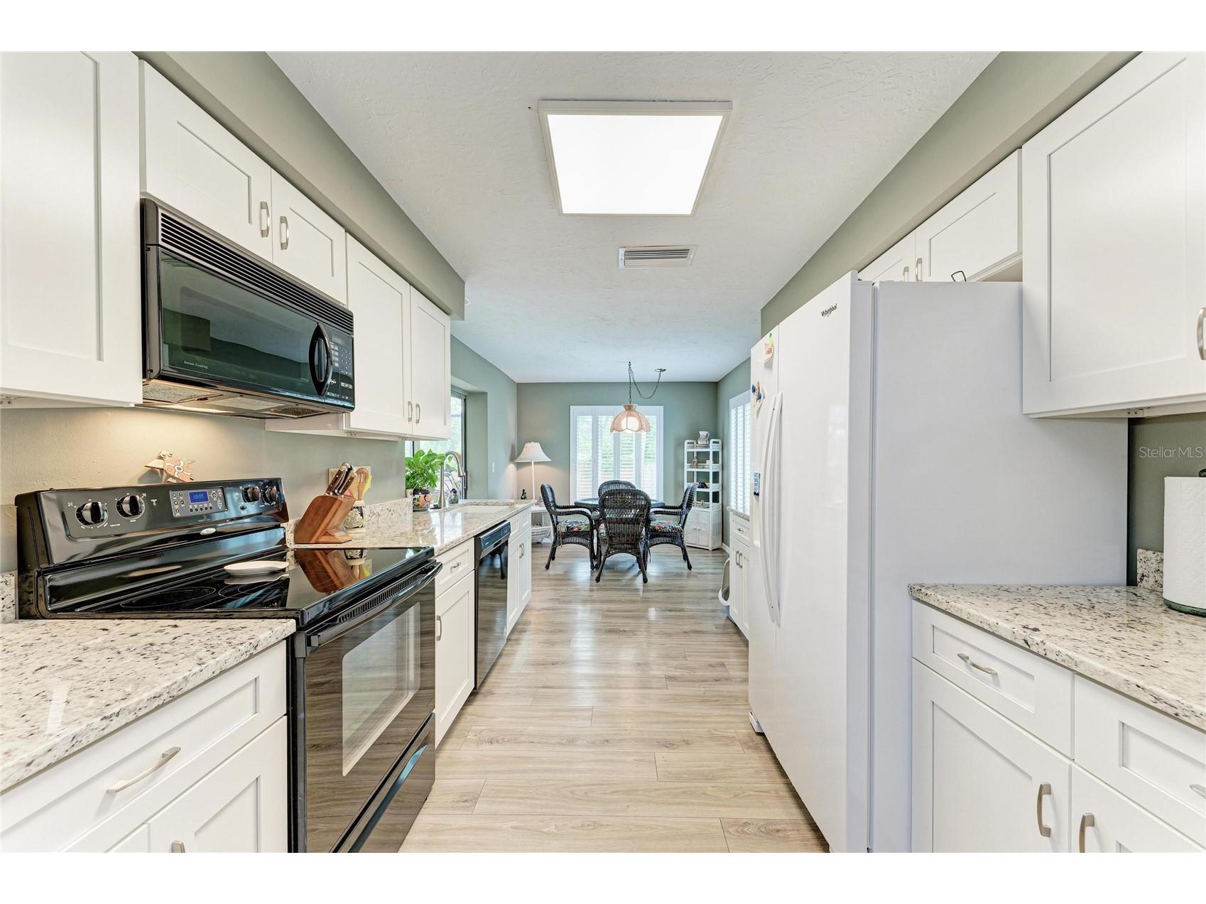 7113 Antigua Place Sarasota FL 34231 A4693104 image15