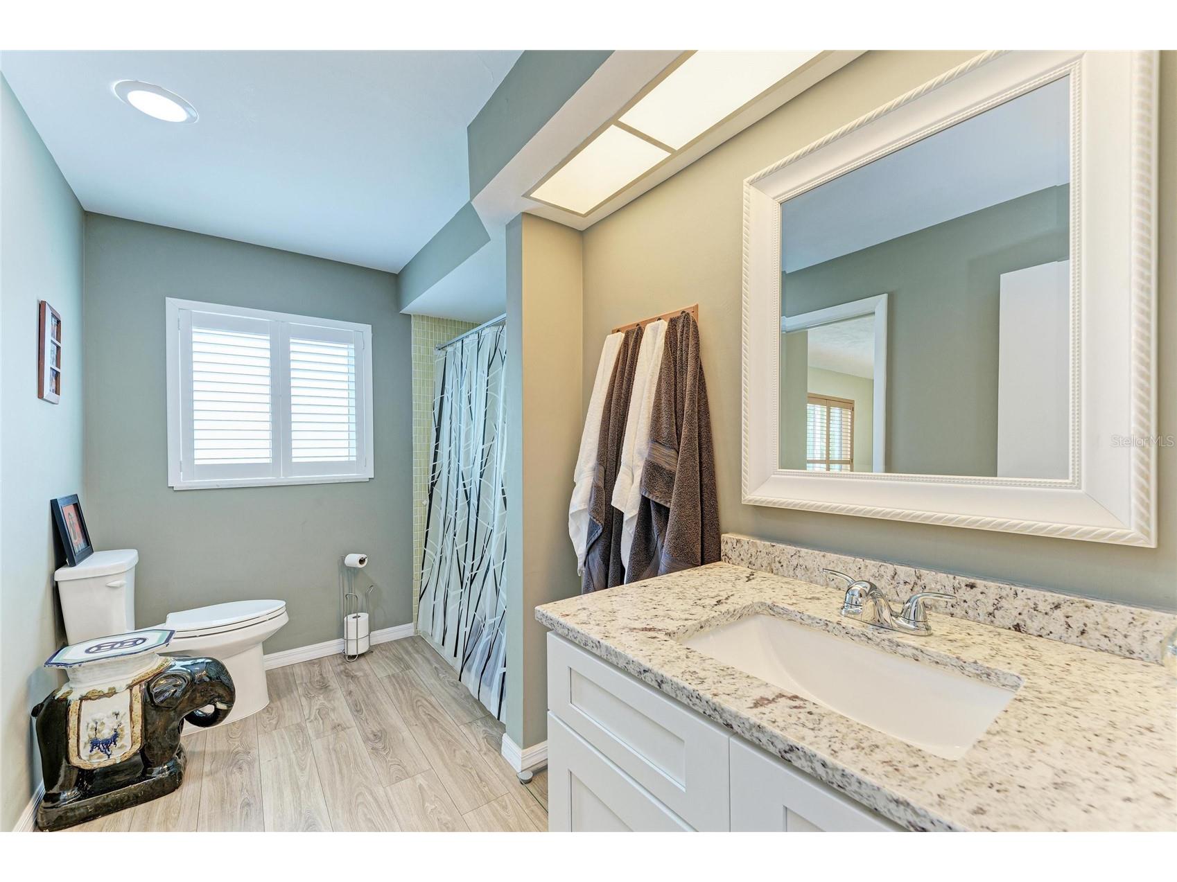 7113 Antigua Place Sarasota FL 34231 A4693104 image42