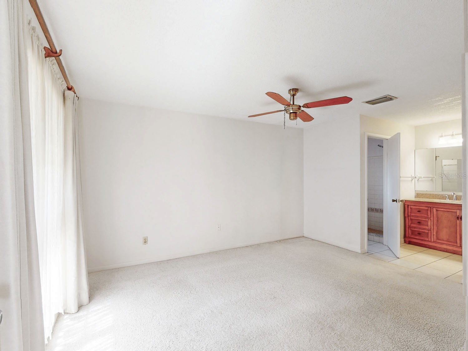 7113 Lauder Place Tampa FL 33617 TB8481544 image16