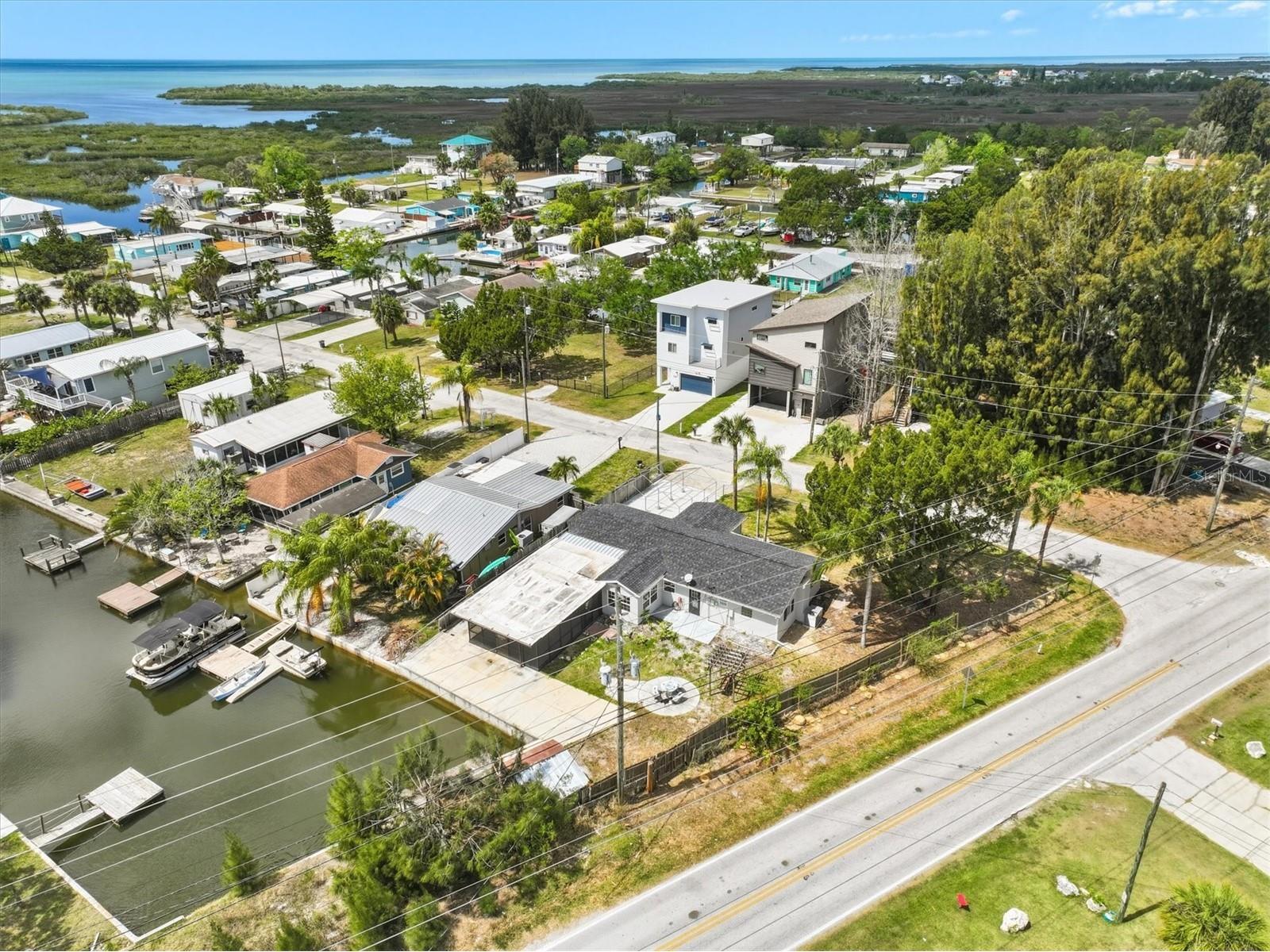 7114 Fair Lane Hudson FL 34667 - DIRECT GULF ACCESS HOME W7884559 image60