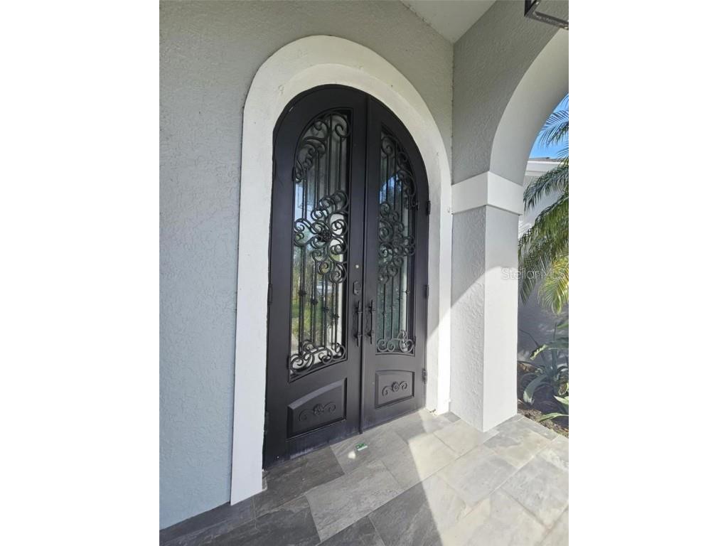 7114 River Club Boulevard Bradenton FL 34202 A4661985 image2