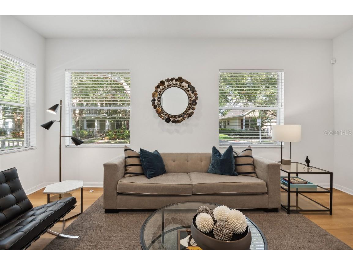 7114 Ventnor Drive, Windermere, FL, 34786 MLS O6208309 Edina Realty