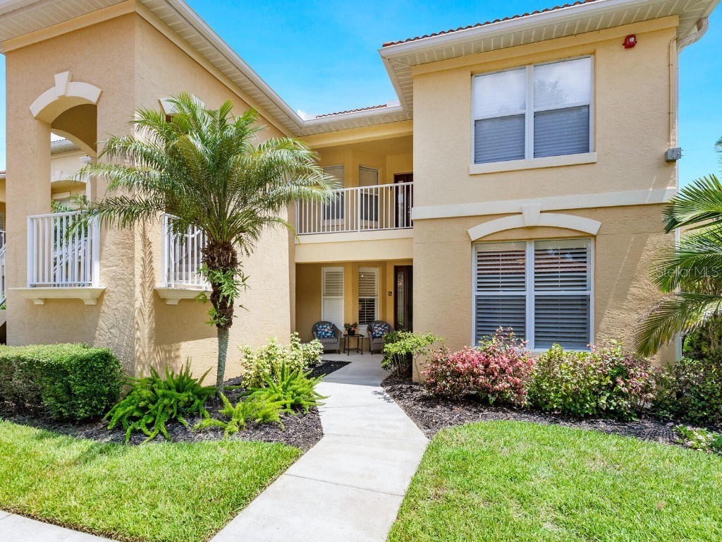 7115 Boca Grove Place #104 Lakewood Ranch FL 34202 A4573753 image1