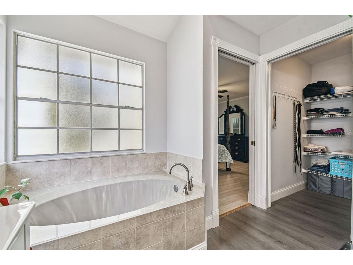 7115 Hummingbird Lane New Port Richey FL 34655 W7879205 image28