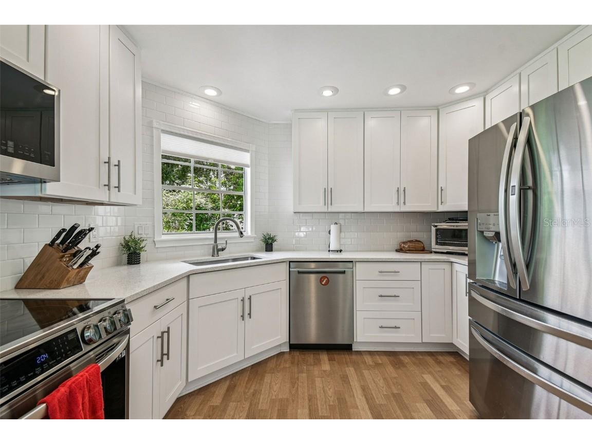 7115 Hummingbird Lane New Port Richey FL 34655 W7879205 image36