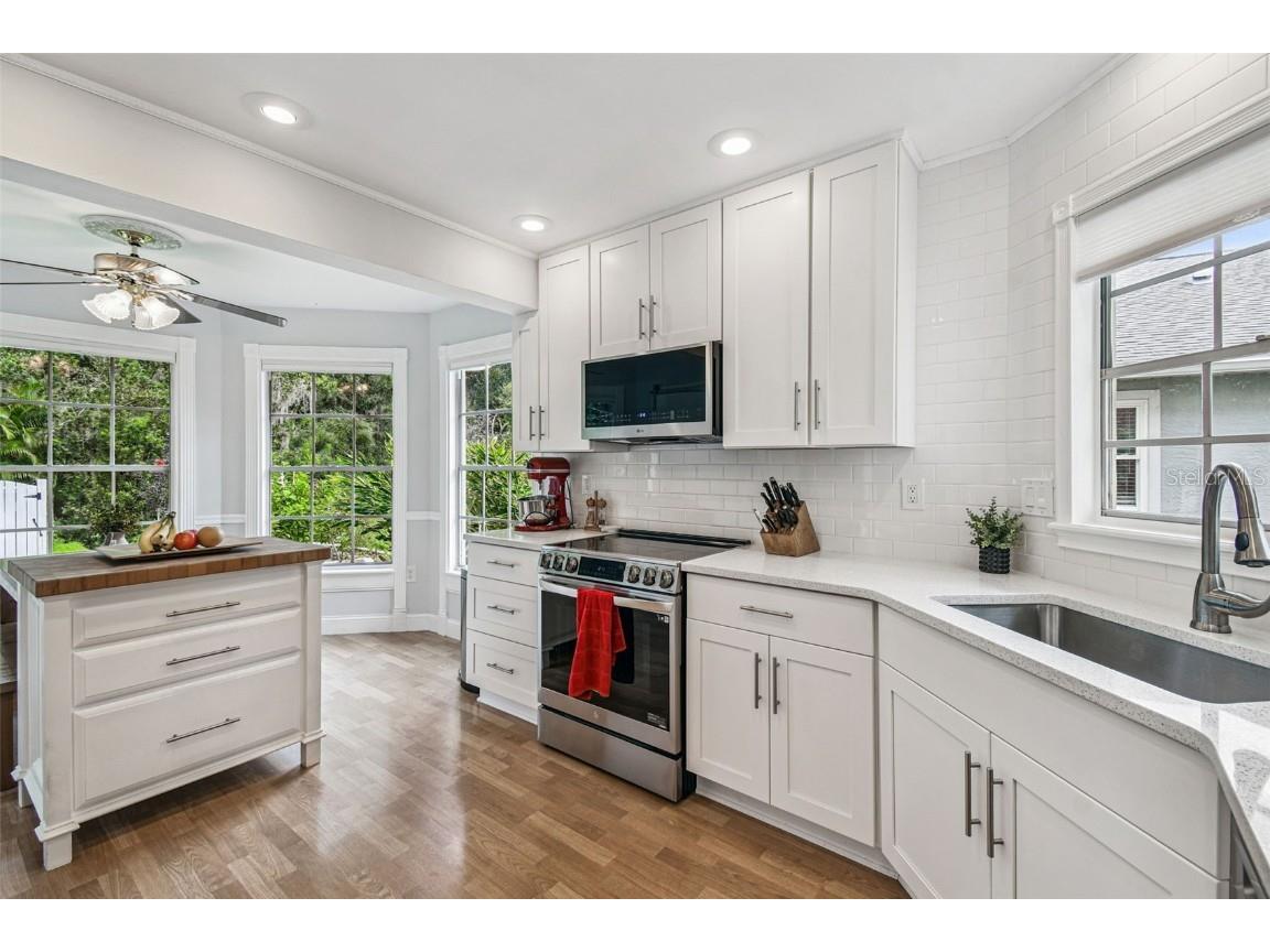 7115 Hummingbird Lane New Port Richey FL 34655 W7879205 image38