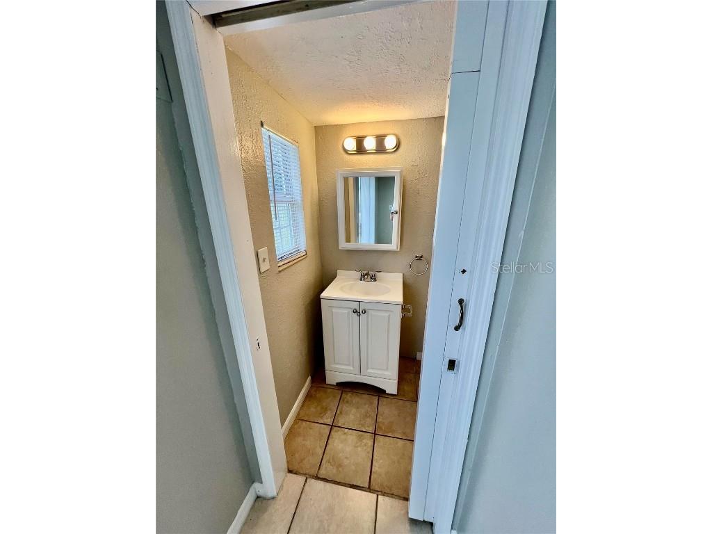 7115 Orpine Drive N Saint Petersburg FL 33702 TB8439882 image19