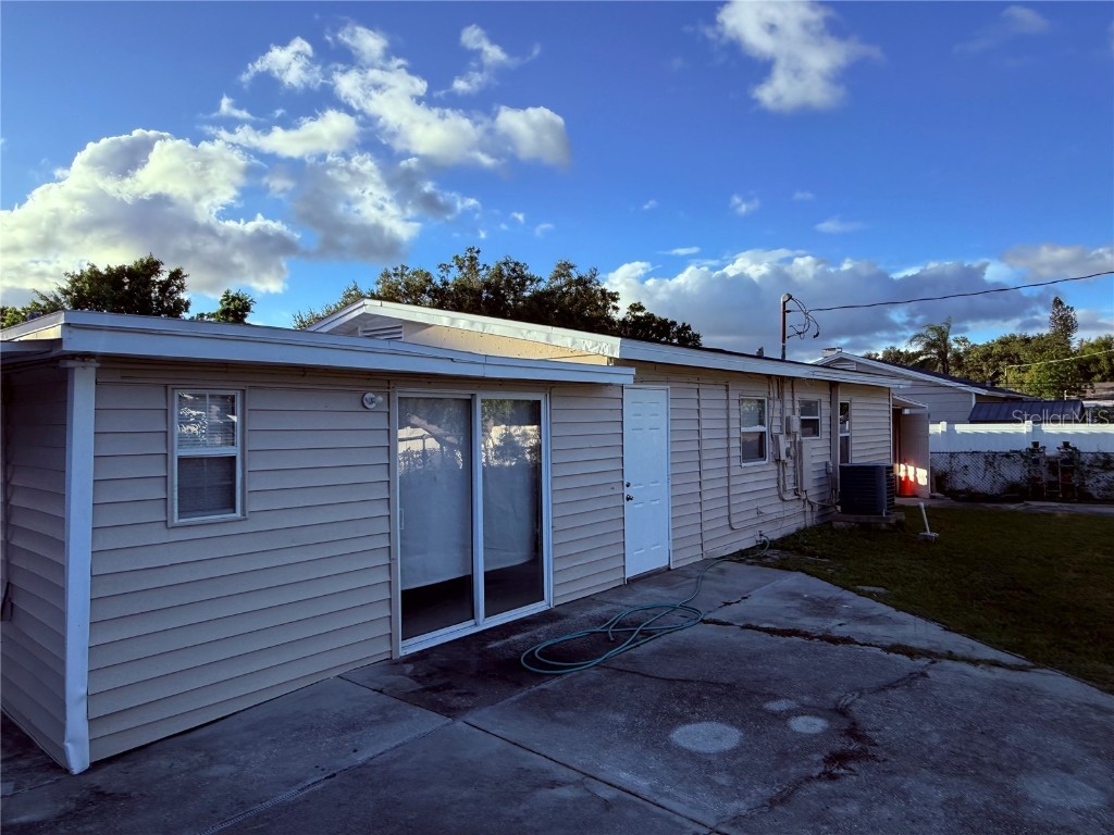 7115 Orpine Drive N Saint Petersburg FL 33702 TB8439882 image21