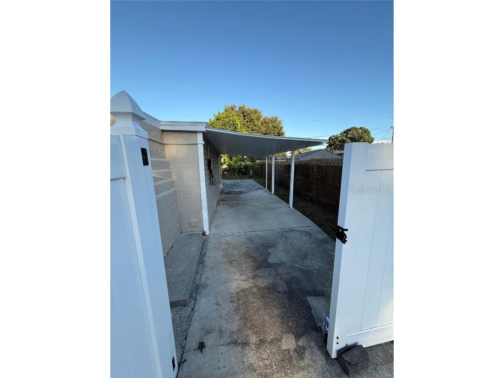 7115 Orpine Drive N Saint Petersburg FL 33702 TB8439882 image23