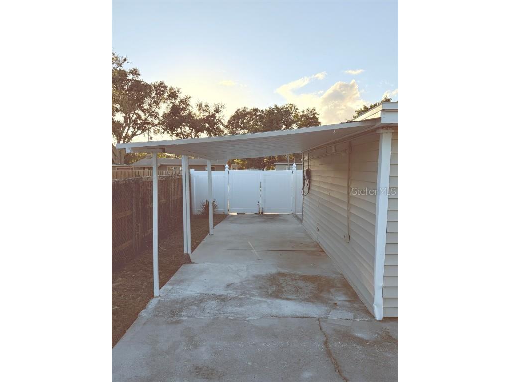 7115 Orpine Drive N Saint Petersburg FL 33702 TB8439882 image25