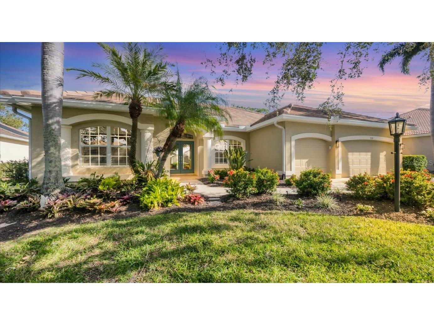 7115 Treymore Court Sarasota FL 34243 A4633549 image1