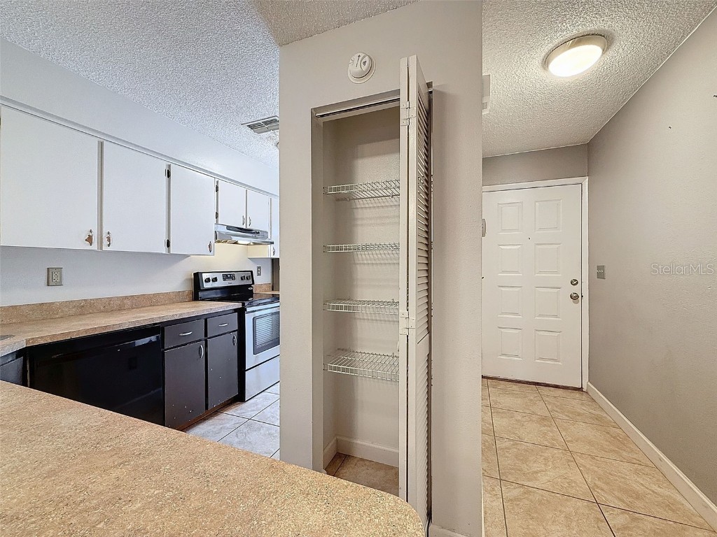 7116 Barclay Avenue #B Spring Hill FL 34609 W7879966 image7