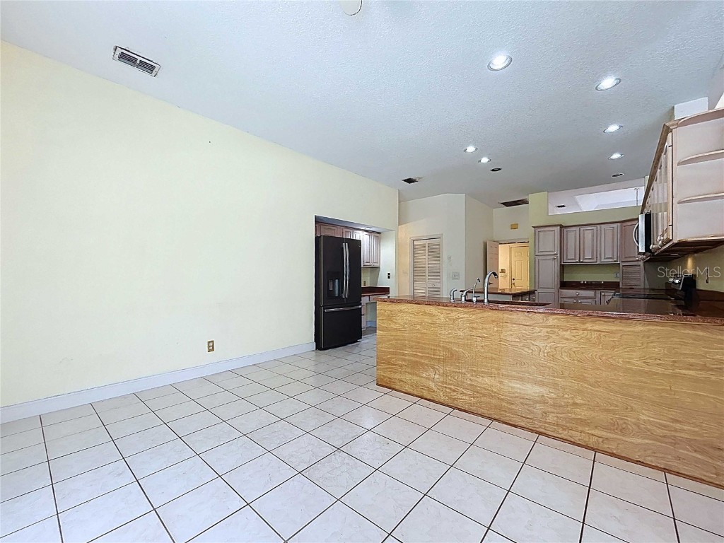 7116 Pebble Beach Lane Seminole FL 33777 - LONG BAYOU TB8422949 image38