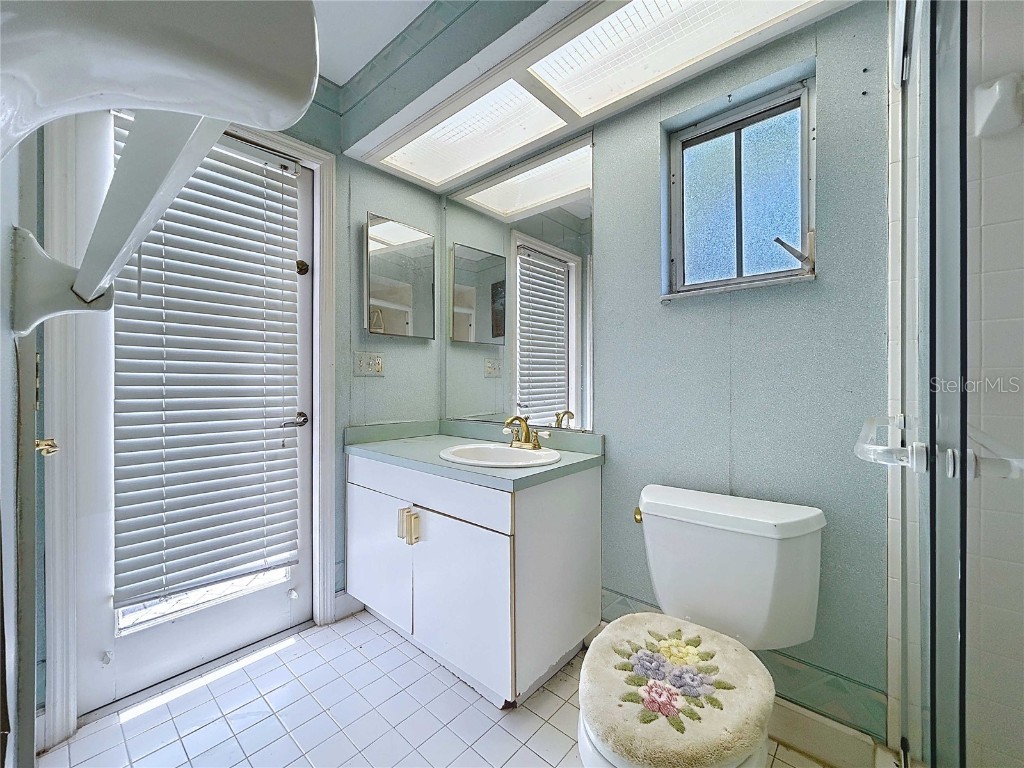 7116 Pebble Beach Lane Seminole FL 33777 - LONG BAYOU TB8422949 image67