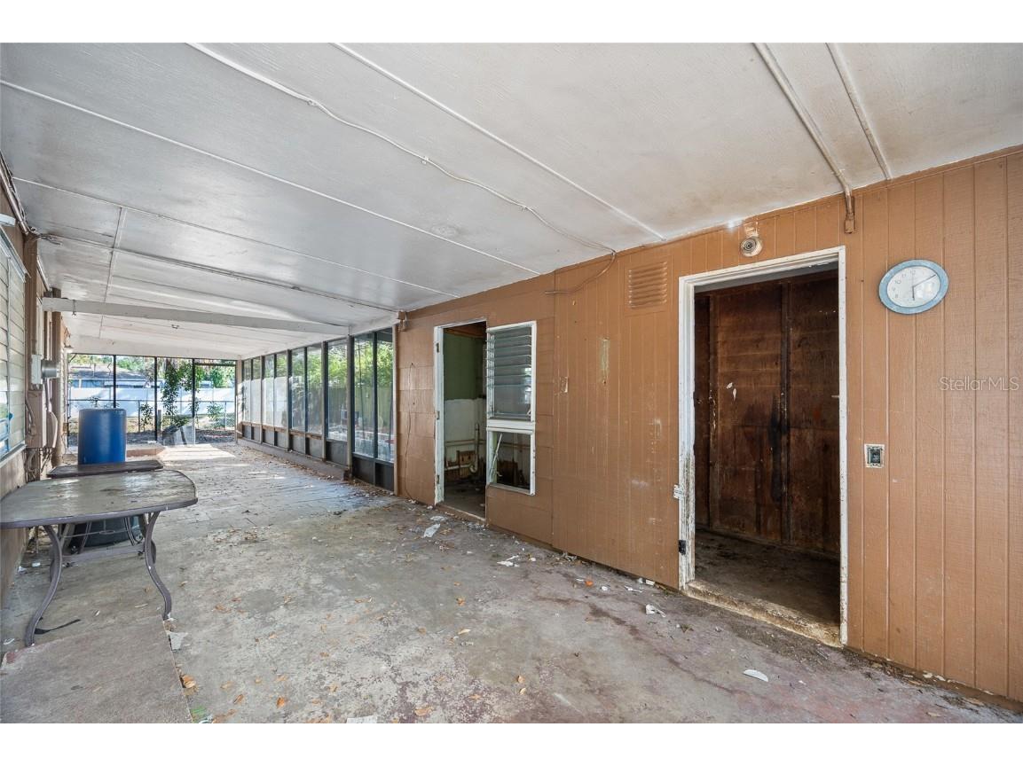 7117 15th Street N Saint Petersburg FL 33702 TB8450975 image18