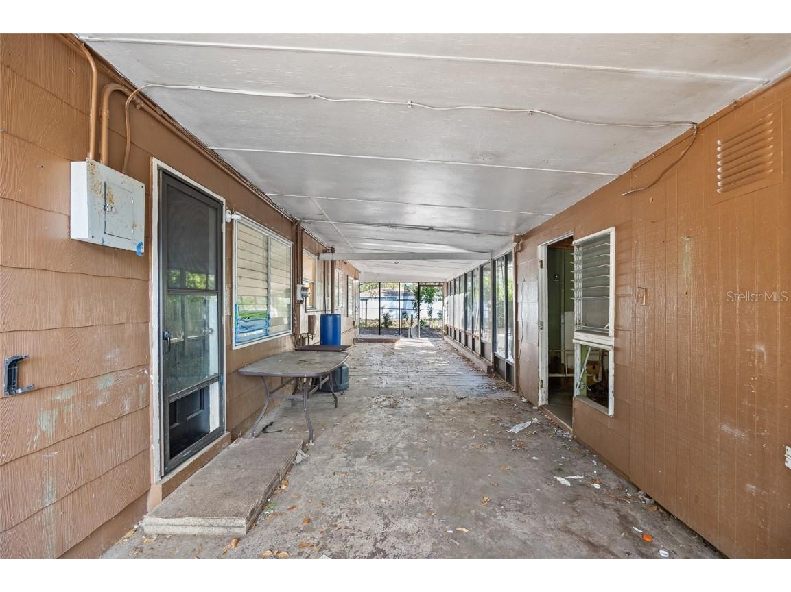 7117 15th Street N Saint Petersburg FL 33702 TB8450975 image21