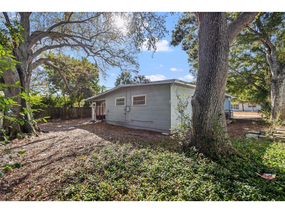 7117 15th Street N Saint Petersburg FL 33702 TB8450975 image27