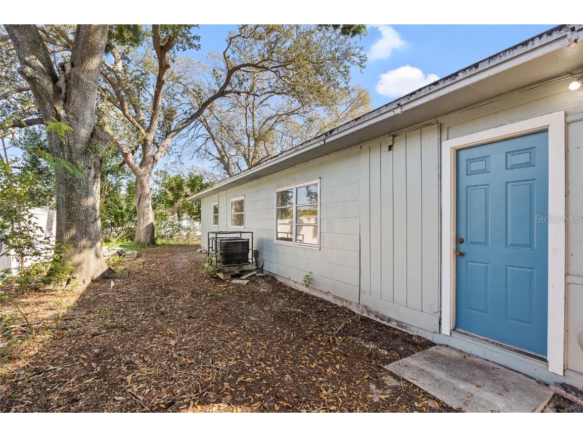 7117 15th Street N Saint Petersburg FL 33702 TB8450975 image28